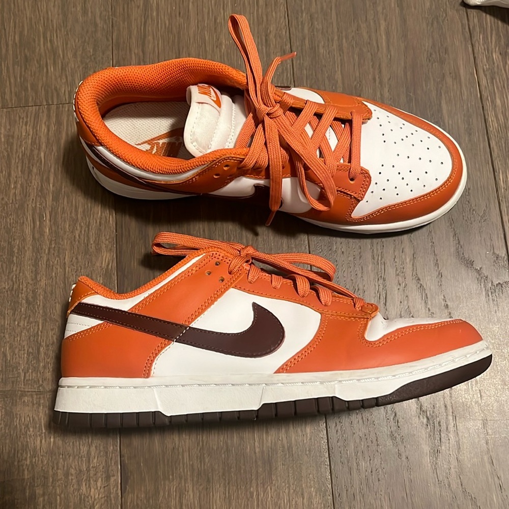 Nike Dunks Low